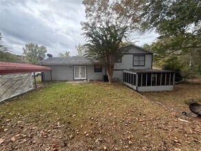 8856 Gateridge Ct in Jonesboro, GA - Building Photo - Building Photo