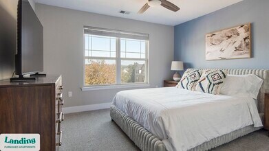 400 Legends Terrace Dr, Unit 6-303 in Eureka, MO - Foto de edificio - Building Photo