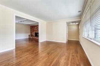 10529 Yorkford Dr in Dallas, TX - Building Photo - Building Photo