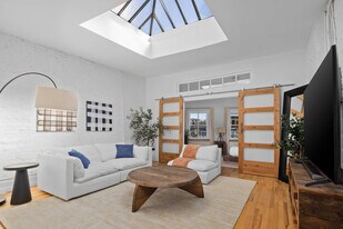 354 Bowery in New York, NY - Building Photo