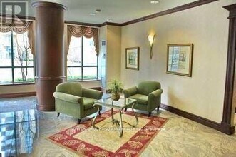 20 Olive Ave in Toronto, ON - Building Photo - Building Photo