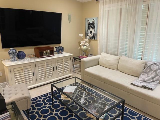 9705 SW 214th Terrace in Cutler Bay, FL - Building Photo - Building Photo