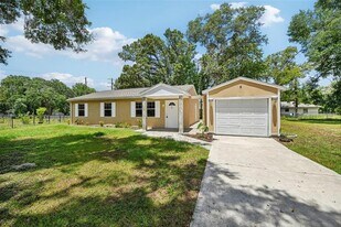 5 Cedar Ln in Ocala, FL - Building Photo