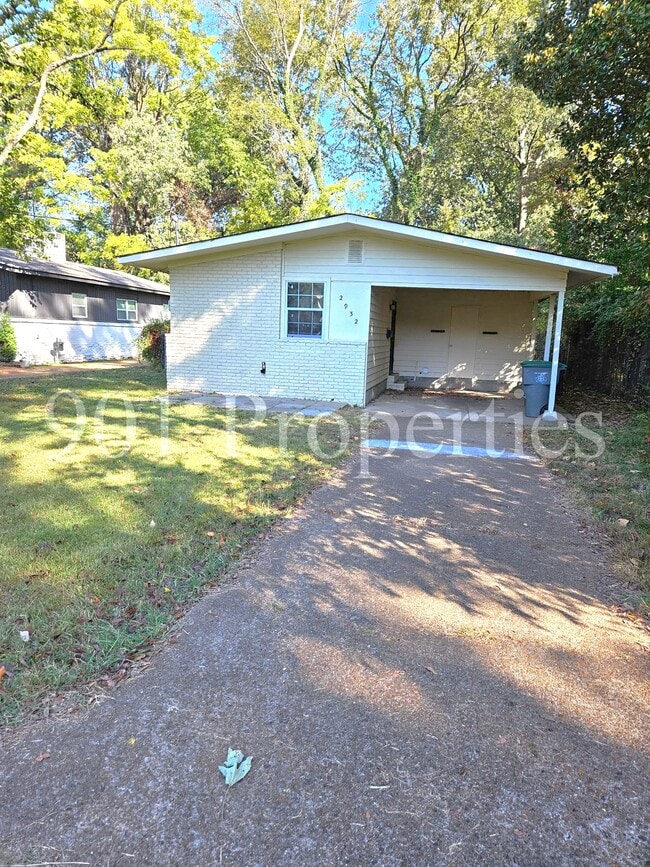 property at 2932 Walker Ave