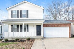 104 River Bend Rd in Hendersonville, TN - Building Photo