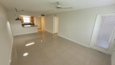 6331 La Costa Dr in Boca Raton, FL - Building Photo - Building Photo