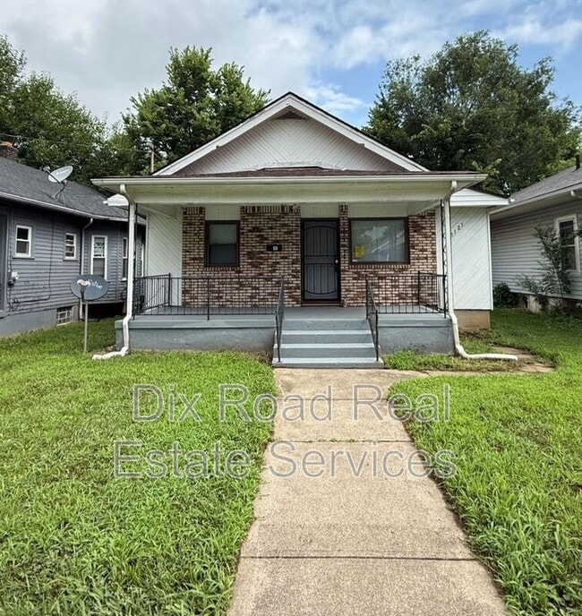 property at 1121 Kunz Ave
