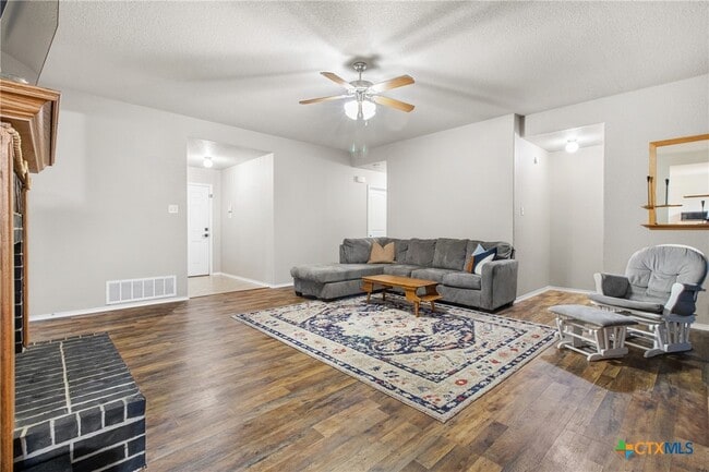 3609 Ida Dr