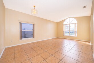 10831 Leader Ln in Orlando, FL - Building Photo - Building Photo