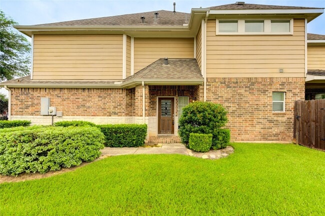 3803 Waterford Bend in Missouri City, TX - Foto de edificio - Building Photo