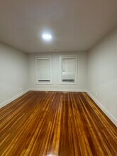 62 Franklin St-Unit -2 in Danbury, CT - Building Photo - Building Photo