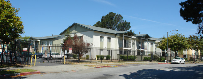 Monterey Pines in Richmond, CA - Building Photo - Building Photo