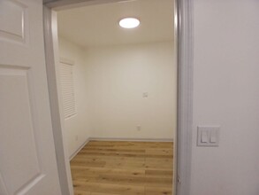 1030 Myrtle Ave in Long Beach, CA - Building Photo - Building Photo