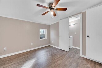 416 E Avenue F in Midlothian, TX - Building Photo - Building Photo