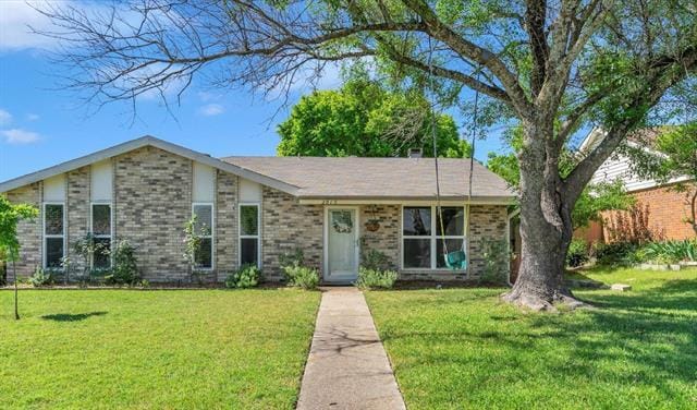 2910 Big Ben Ln