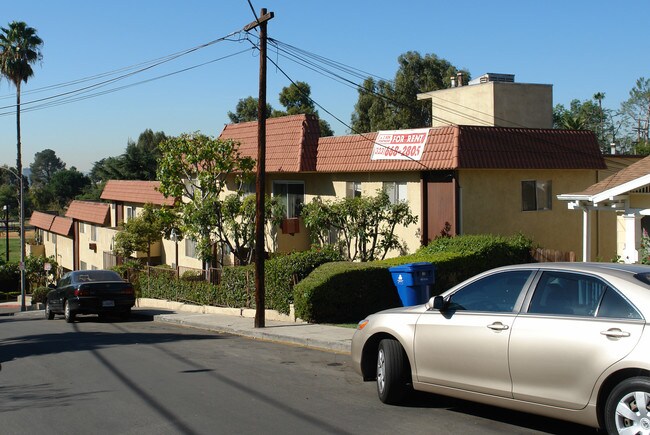 Parkside Apartments in Los Angeles, CA - Foto de edificio - Building Photo