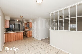 918 Kerry St in Benbrook, TX - Foto de edificio - Building Photo