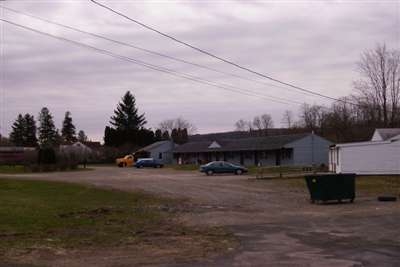 24 N Dansville St in Cohocton, NY - Foto de edificio