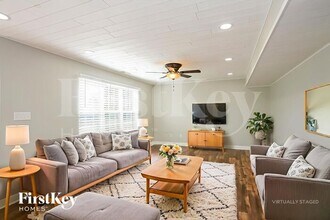 1049 Arabian Way in Bargersville, IN - Building Photo - Building Photo