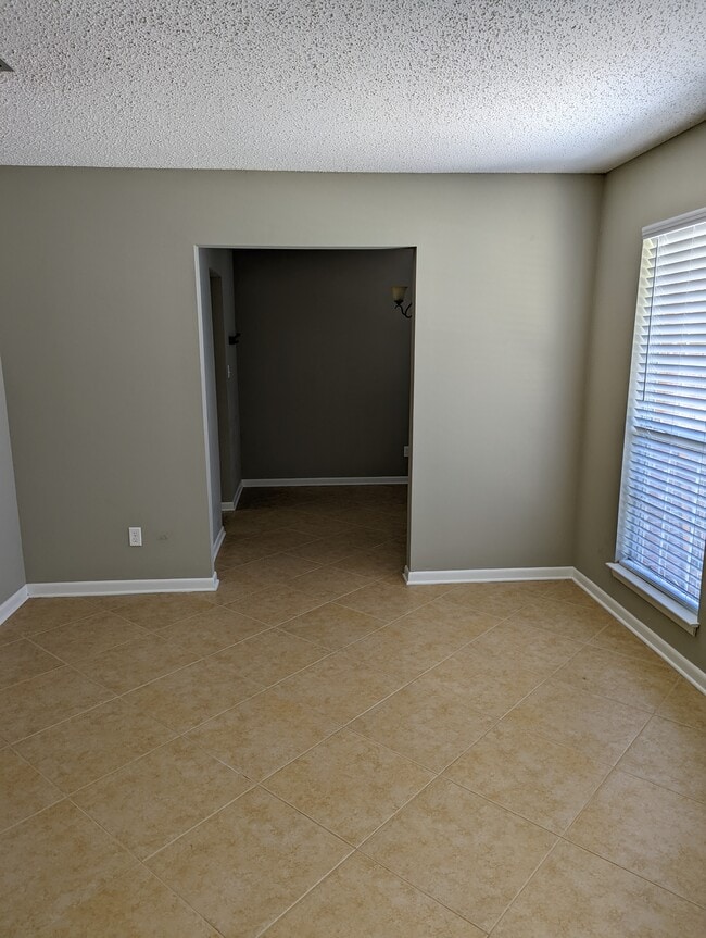 103 Dyer St in Niceville, FL - Building Photo - Building Photo