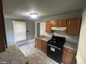 51 Park Ave in Riverside, NJ - Building Photo - Building Photo
