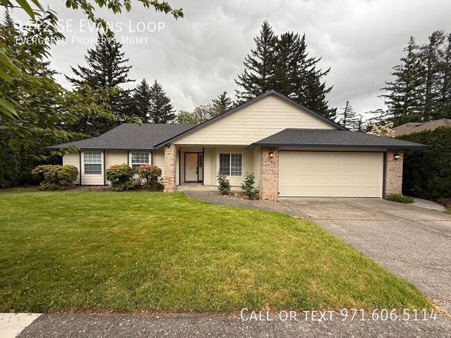 1442 SE Evans Loop in Troutdale, OR - Building Photo - Building Photo