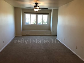 603 Broadway Dr in Sun Prairie, WI - Foto de edificio - Building Photo