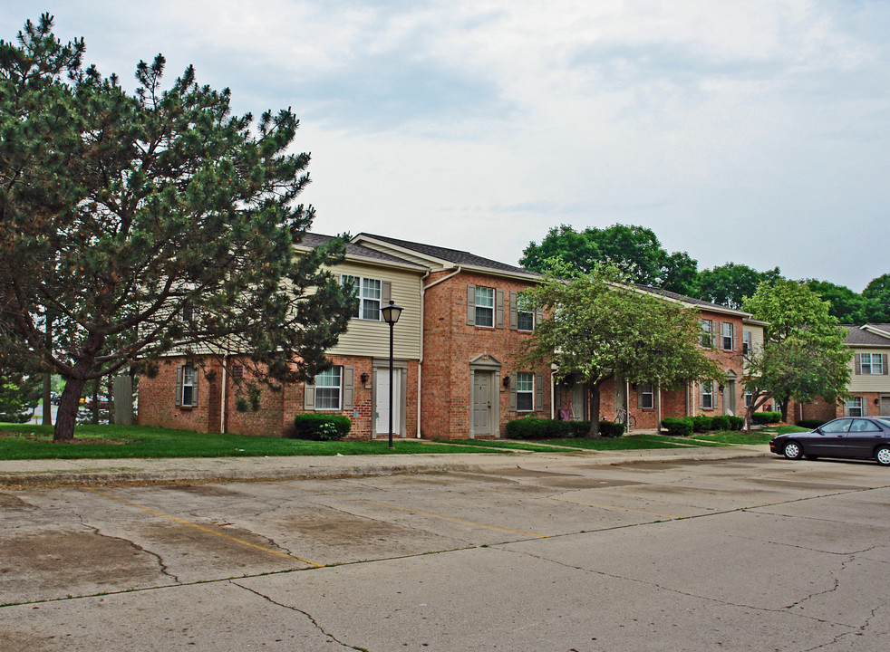 Parkview Place Apartments in Dayton, OH - Building Photo