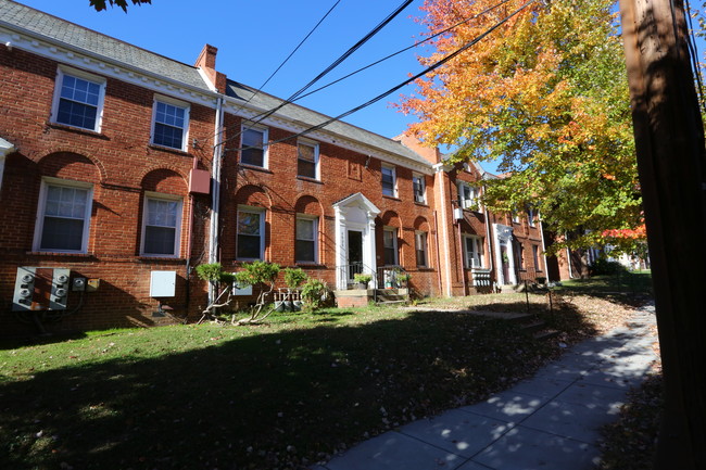 4020 8th St NE in Washington, DC - Building Photo - Building Photo