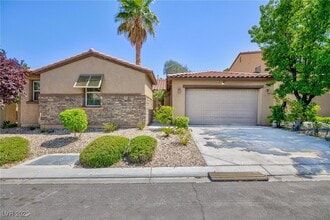 7609 Slide Rock Ave in Las Vegas, NV - Building Photo - Building Photo