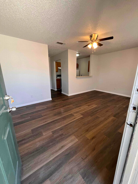 700 Hercules Ln in Denton, TX - Building Photo