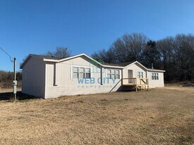 7831 County Rd in Athens, TX - Building Photo