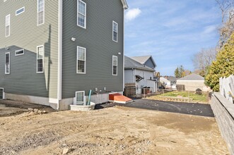 829 River Ave, Unit 827 River Ave in Providence, RI - Building Photo - Building Photo