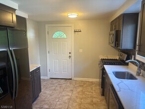 915 Springfield Ave in New Providence, NJ - Building Photo - Building Photo