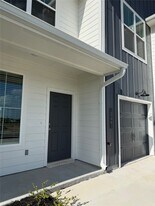 10661 Berry Branch Lane in College Station, TX - Building Photo