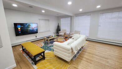 150 E Walnut St in Long Beach, NY - Building Photo - Building Photo