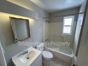 1549 Old Ln Ave in Dayton, OH - Building Photo - Building Photo