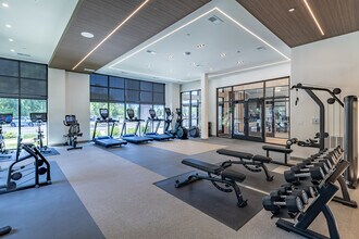 Highgate at Livingston in Livingston, NJ - Foto de edificio - Interior Photo