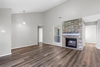 10306 Stoney Brg Ct in Fort Worth, TX - Building Photo - Building Photo