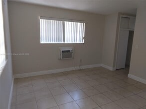 30 Phoenetia Ave in Coral Gables, FL - Building Photo - Building Photo