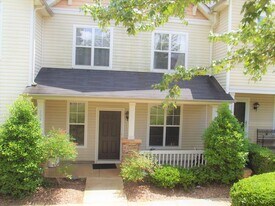 10338 McGoogan Ln in Charlotte, NC - Building Photo