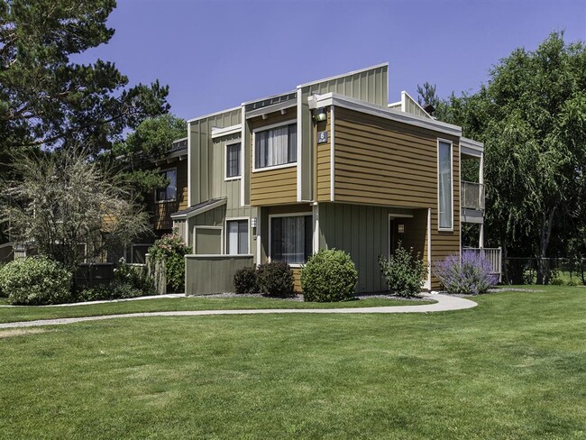 Aspen Ridge Apartments in Reno, NV - Foto de edificio - Building Photo