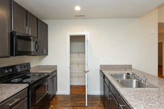 LOFTS AT INMAN MILLS in Inman, SC - Building Photo - Interior Photo