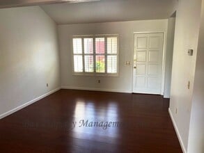 19220 Creekside Ln in Salinas, CA - Building Photo - Building Photo