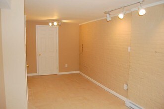 320 Jefferson St-Unit -GFL in Hoboken, NJ - Building Photo - Building Photo