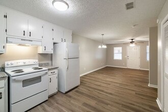 112 Upland Ct in Athens, GA - Building Photo - Building Photo