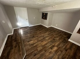 708 Powell St in St. Joseph, MO - Building Photo