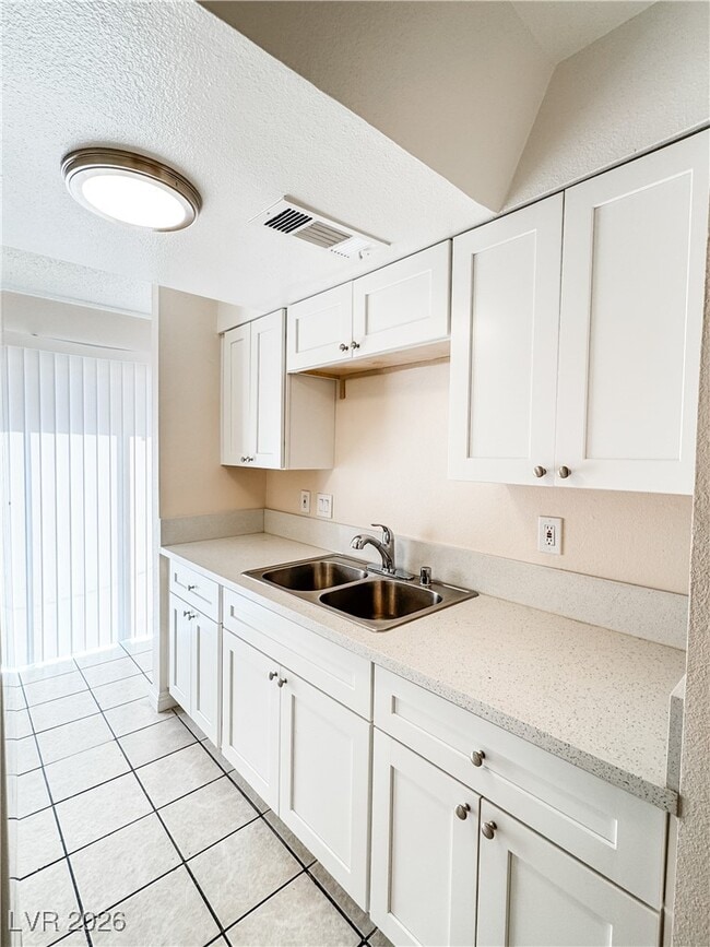 3655 Kolendo Ct in Las Vegas, NV - Building Photo - Building Photo