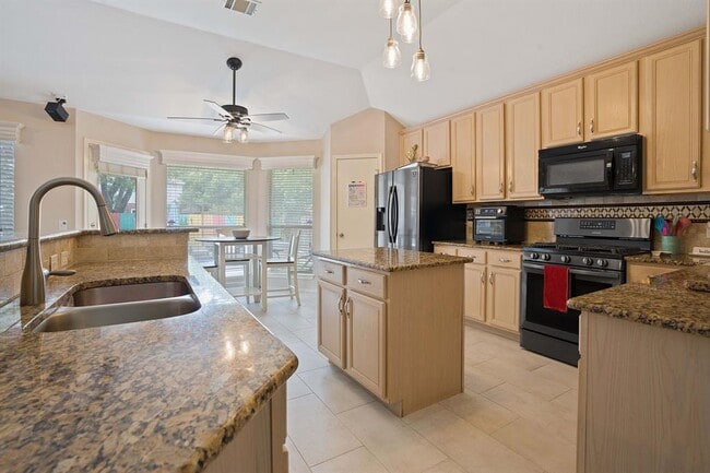 property at 1109 Red Ranch Cir