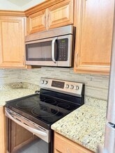 186 Norwich I, Unit 186 in West Palm Beach, FL - Building Photo - Building Photo